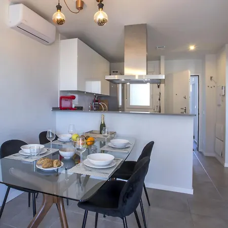 Apartment Victoria Playa Iii By Interhome *